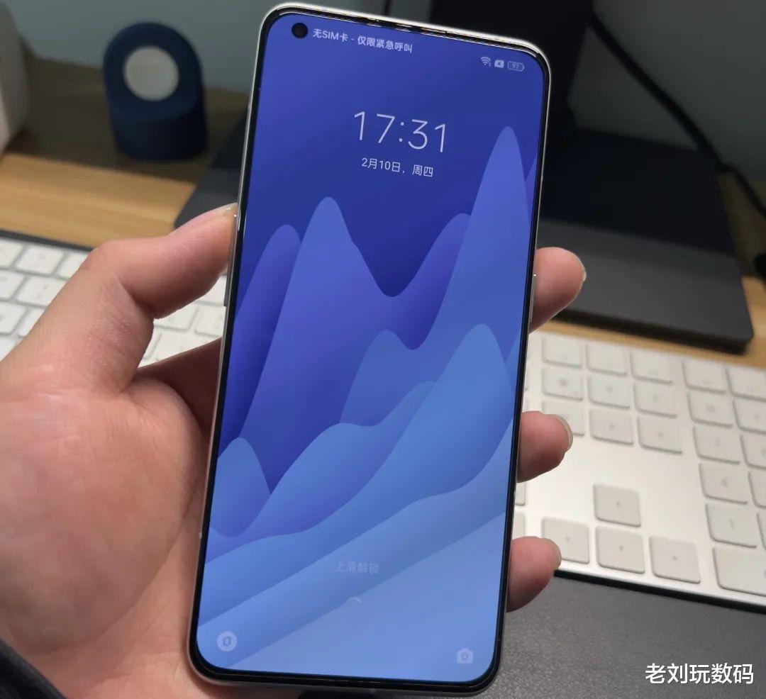 三星|骁龙8Gen1+三星2K直屏+生物基材料机身,这款手机的竞争力如何?