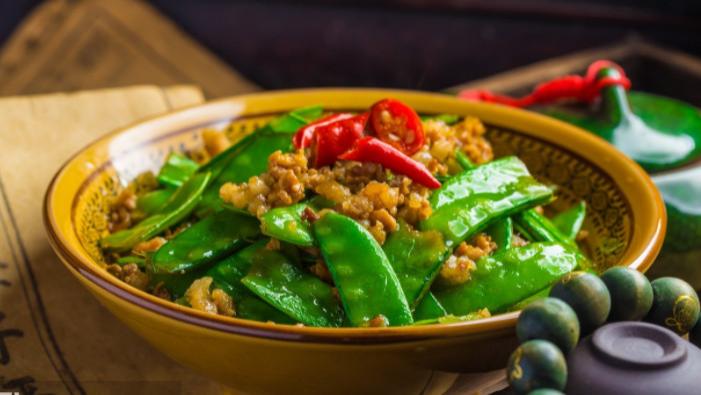 饺子|春天应该多吃这种菜，新鲜营养足，清香清脆爽口！