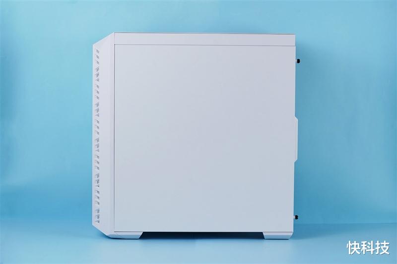 固态硬盘|致敬经典!酷冷至尊MB520 Mesh机箱评测:散热和颜值并存的实力派