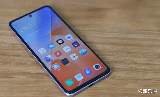 iqoo|目前很受欢迎的二款千元中端机,配置和性能十分主流,性价比爆棚