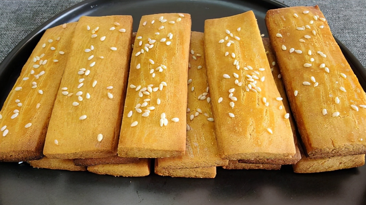 玉米面|家里有玉米面教你做炉果，比桃酥还好吃，入口香酥脆甜，好吃极了