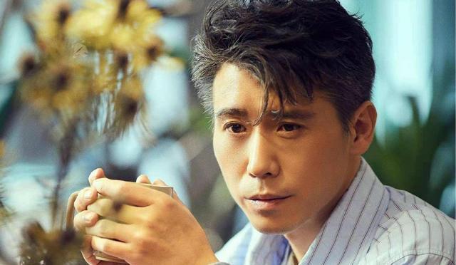 钟丽缇|又一新刑侦剧开播即巅峰，狂追4集不过瘾，国产刑侦剧的春天来了