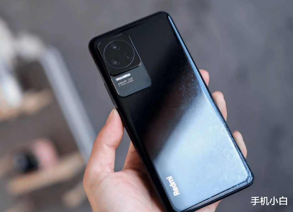 红米手机|红米手机也不能乱买,6月份这3款“好评”最多,只买对的不买贵的