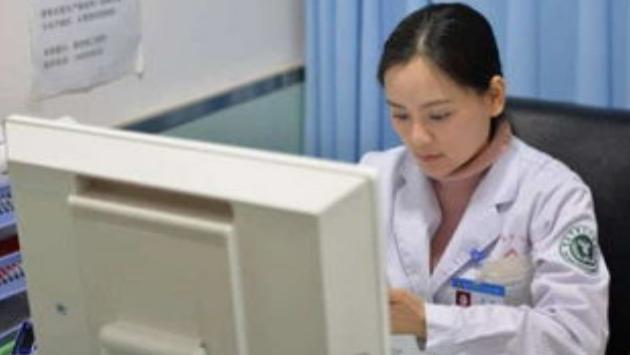 医生|苹果变“毒果”，36岁女医生结节转癌，甲乳科主任叹息：疏忽害人