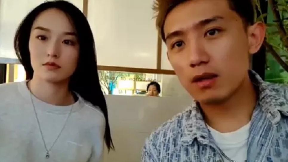 |正直博直播期间曝出女嘉宾猛料，直言：她在半夜两点钟敲我房门！