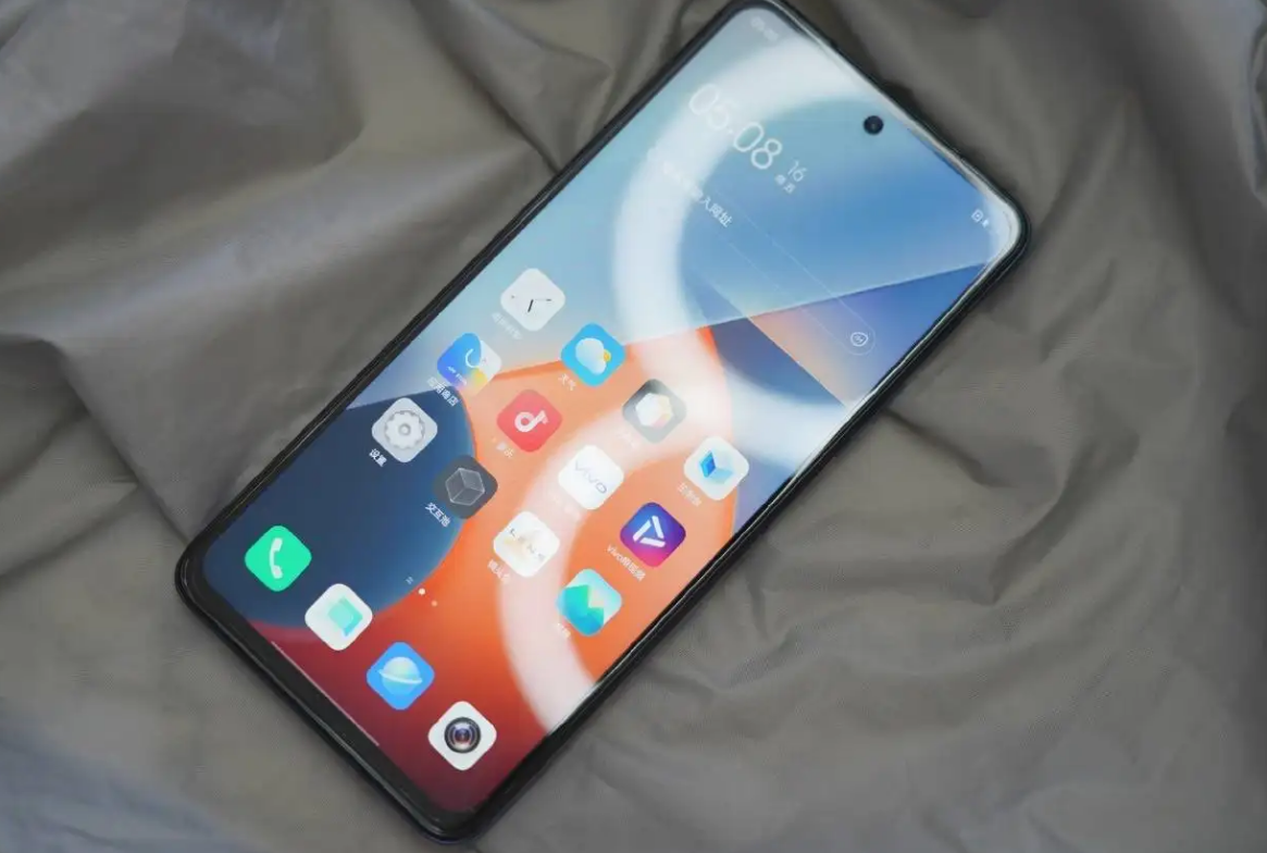 Linux|iQOO旧机销量火热,6nm芯片+5000毫安大电池,仅售1499元