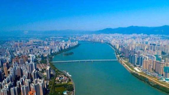 清远|广东最大“市”面积有多大？比2个广州，9个深圳还大！人口不足400万