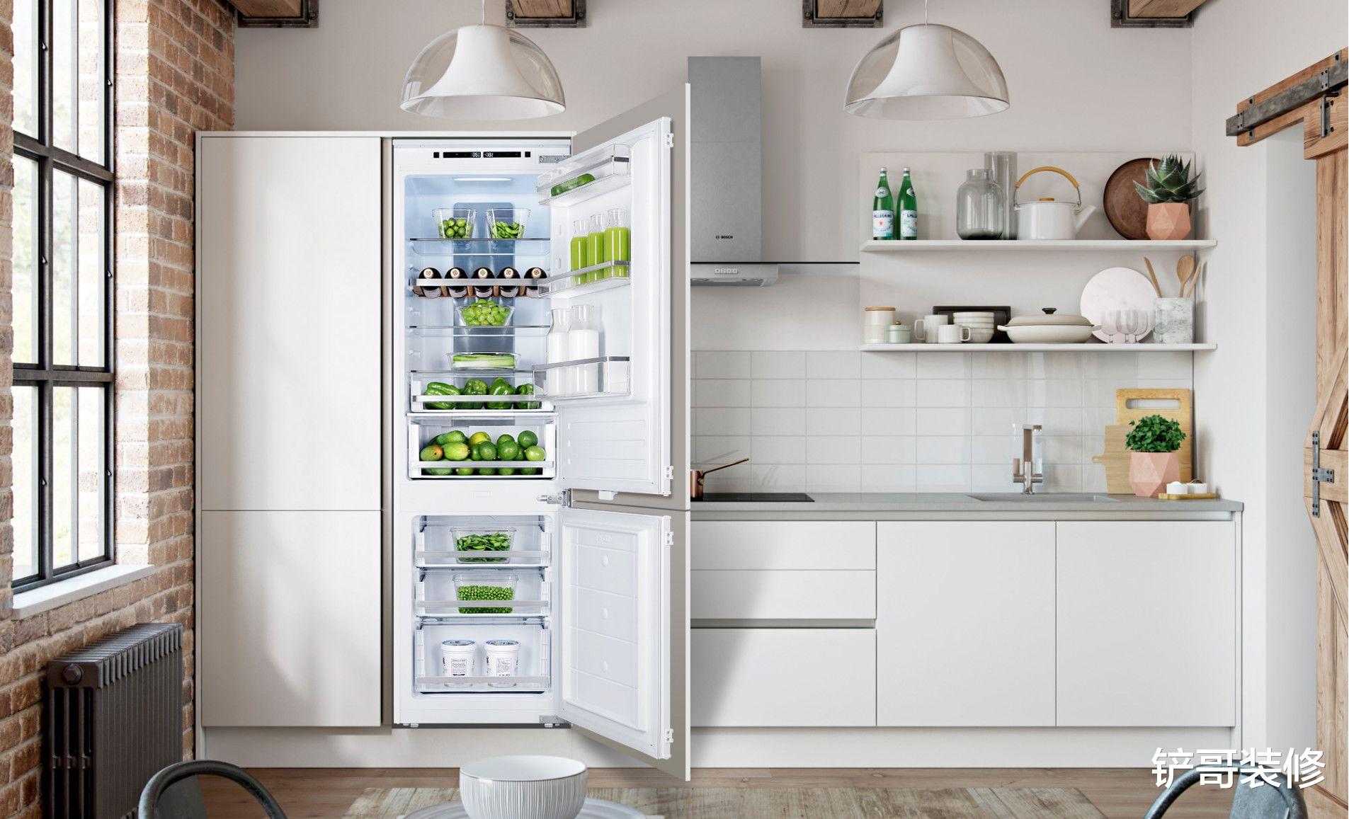 空调|用了近10年的冰箱，才知道后面还有一个储水盒，一打开都臭了！