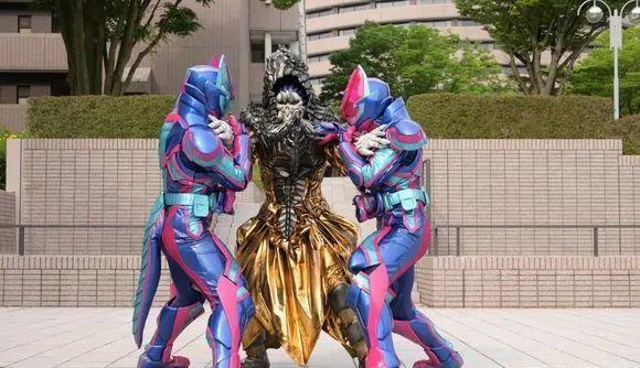 |假面骑士Revice第43话先行图公开,究极Revice大战基夫