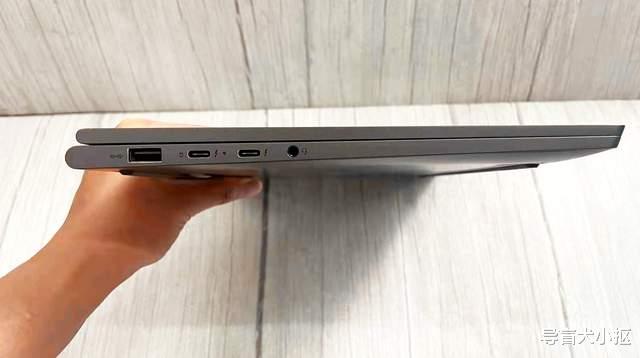 联想|4k分辨率翻转屏，这款联想笔记本电脑，办公使用内容看得更精细