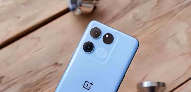 一加科技|性价比之王!6400万像素+天玑8100-Max,这款旗舰到底有多好?