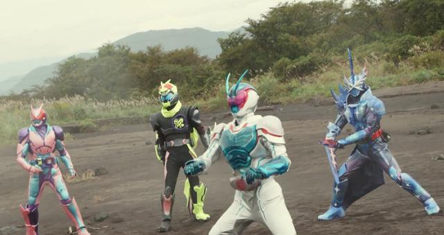 acgn漫评|假面骑士超越世代剧场版:星尘龙强势回归还没出力BOSS就被灭了