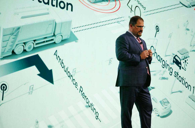 英特尔|同为4nm芯片,高通这次“颜面扫地”,华为终于有新选择了?