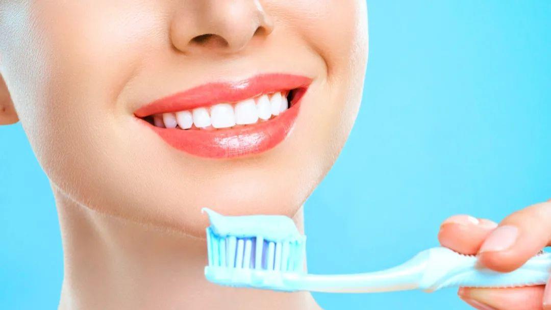 疾病|早起先吃饭还是先刷牙？这里面有大学问！