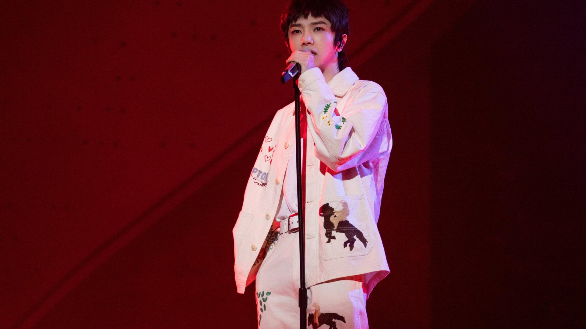 华晨宇|行业寒冬但火星炙热，歌王华晨宇却S级综艺不断，五专也在筹备