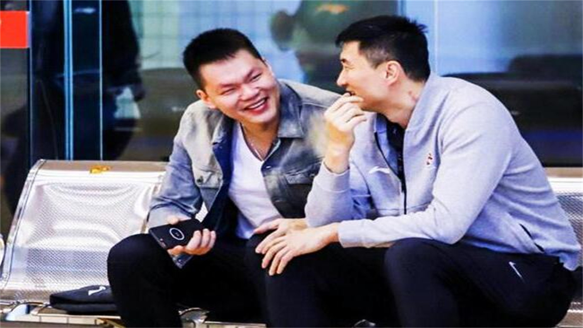 广东男篮|广东大洗牌！两名核心球员或离队，100万年薪有点多