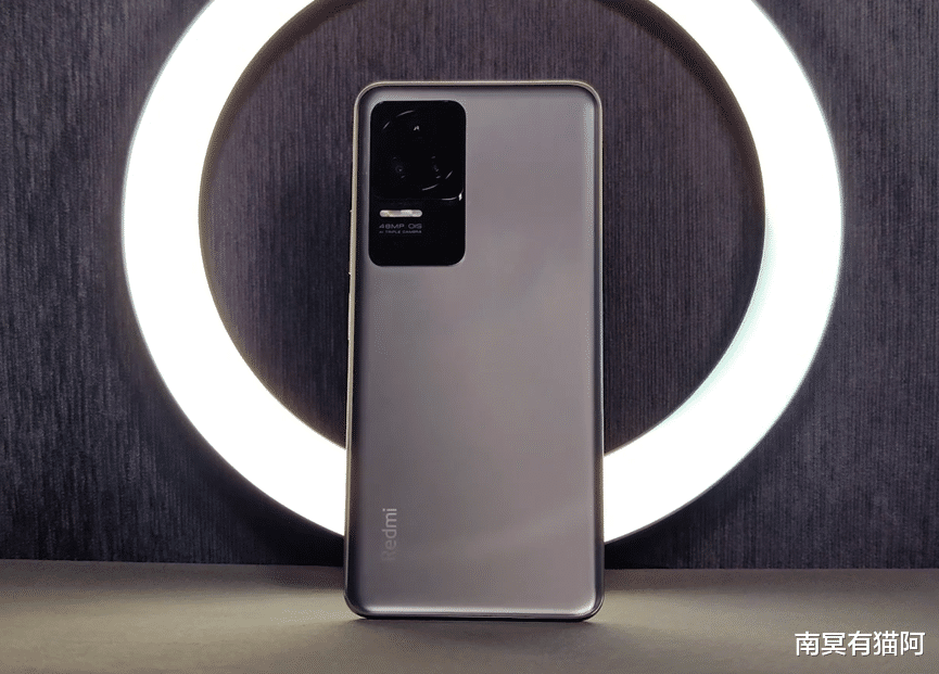 上海市|中端机也能有好屏幕和强性能！Redmi K50三周使用体验分享