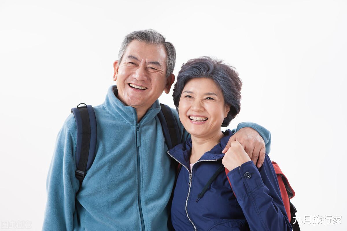 55岁退休女人: 我想找老伴, 对方不用有房有钱, 满足2个要求就行