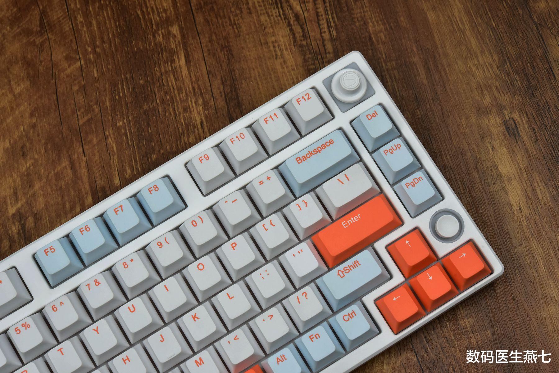 显示器|疯狂堆料只要399元，高斯三模无线机械键盘上演极致性价比国产秀