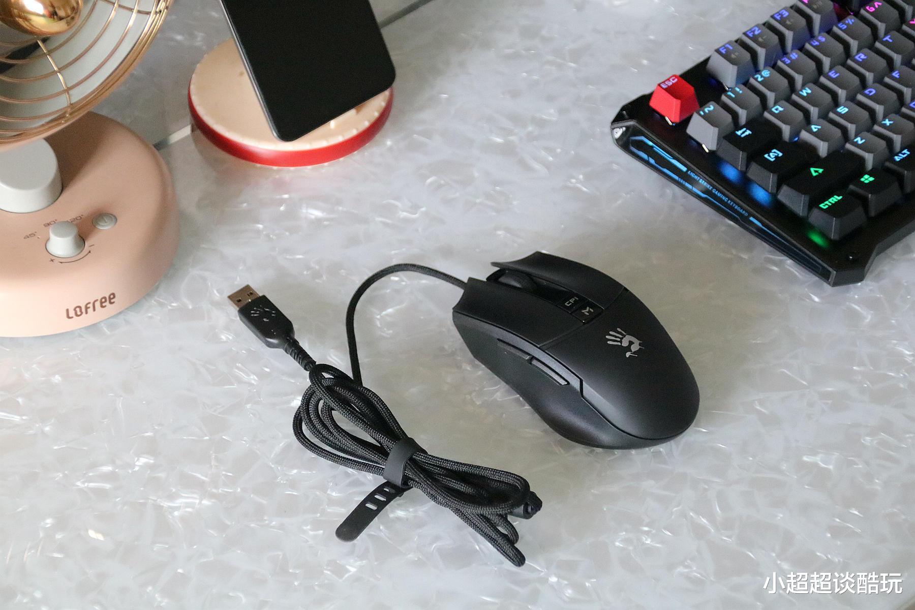 游戏鼠标|百元级别的游戏鼠标怎么选,轻量化血手幽灵ES30 Plus值得一试