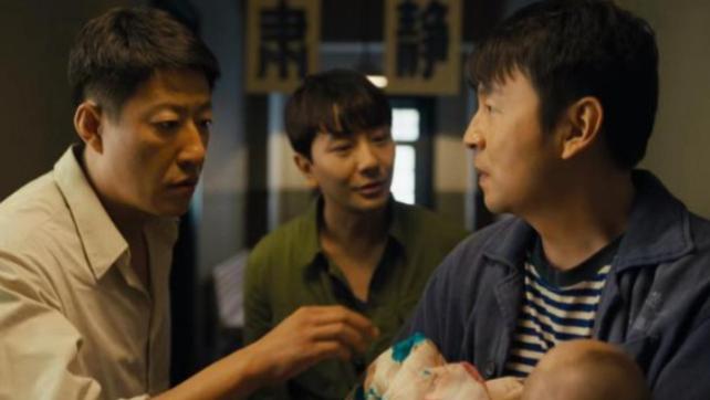 周楠|人世间：周楠中弹急需输血，水自流血型竟相配，郑娟无奈坦白真相