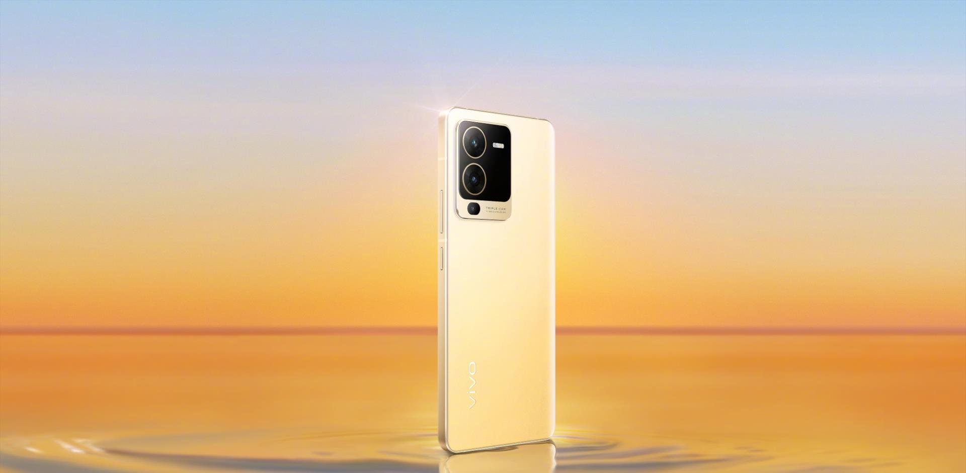 安兔兔|vivo S15 Pro登顶安兔兔次旗舰性能榜单，展现越级实力