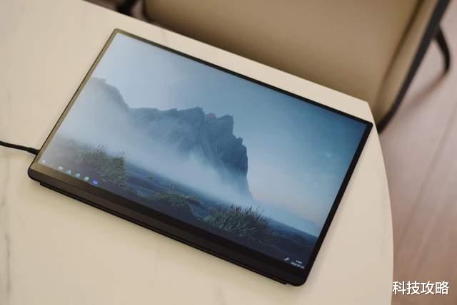 魅蓝|笔记本屏幕太小怎么办？这款便携屏可以协同笔记本等一起办公