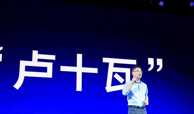 红米手机|卢伟冰终于妥协！红米K40S顶配价格跌至2000以下，是时候再见了！