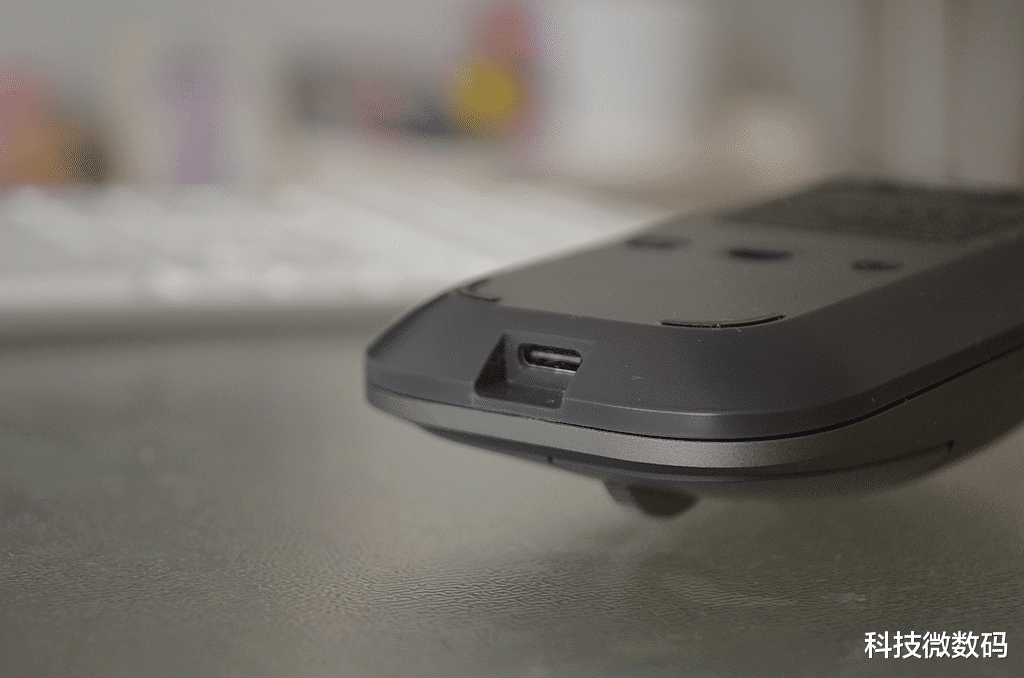 iPhone|笔记本电脑的绝佳伴侣，雷柏刀锋键鼠套装，用了再也停不下来