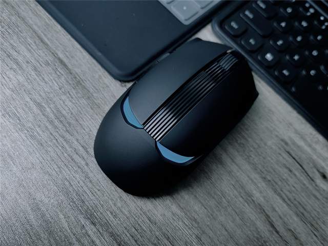 鼠标|不挑贵的只选对的,三模+DPI微调,这款鼠标办公娱乐更高效