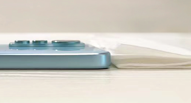 |好家伙，小米新机12 Lite，比纸巾还薄？