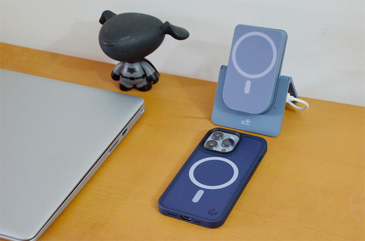 azure|盘点iPhone配件知多少?6000字分享7个产品使用体验