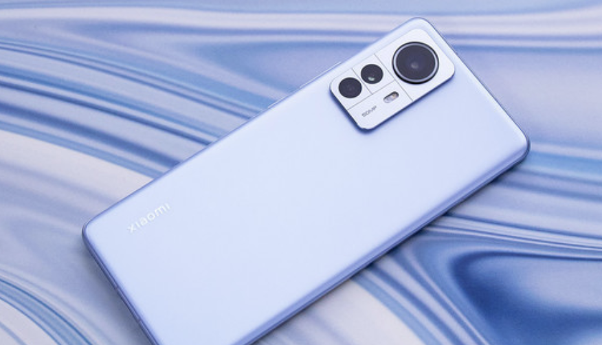 摩托罗拉|负责任地推荐这3部手机,好看又配置强,用到2026年不成问题