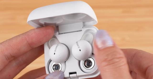 索尼|耳机界的奇异点，甜甜圈和馒头的结合体！索尼LinkBuds开箱评测
