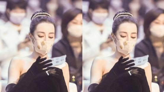 迪丽热巴|迪丽热巴初中照意外流出，身穿新疆服参加校运会，这颜值认真的？