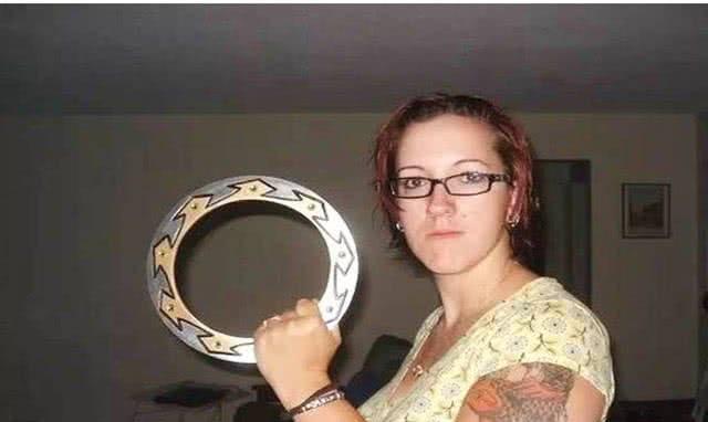 |奇特冷兵器:第2一刀砍下公象头部, 第3最奇葩,动漫迷一定认识