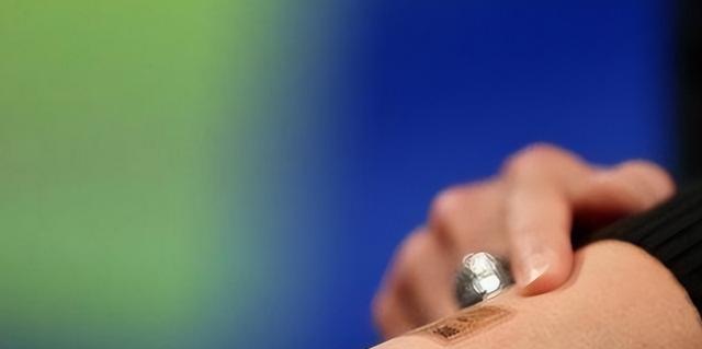 |比尔盖茨预测：智能手机或将被时代“淘汰”？谁会是下一个主角？