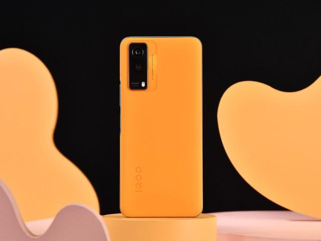 荣耀|1500元以内预算换机指南 给你推荐这几款