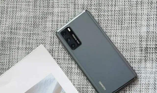 华为p40|5000万五摄+100倍变焦+40W快充，华为优质旗舰加速让路