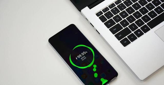 |安卓用户拒绝iPhone13的8大理由，真是条条都“扎心”