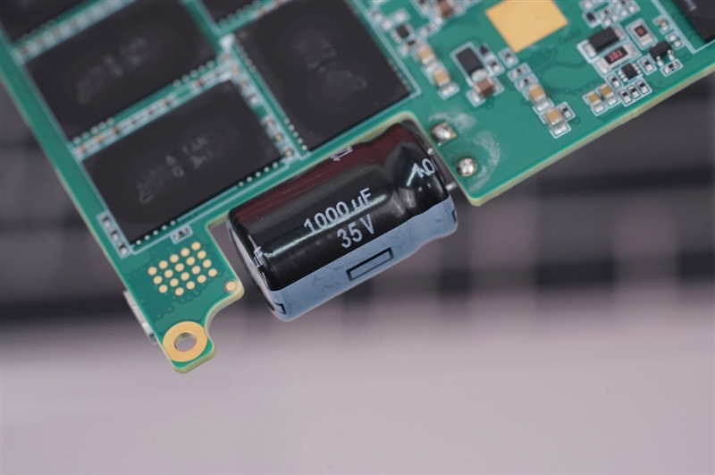 ssd|全程不掉速！企业级3.2TB SSF评测：是时候整一块了