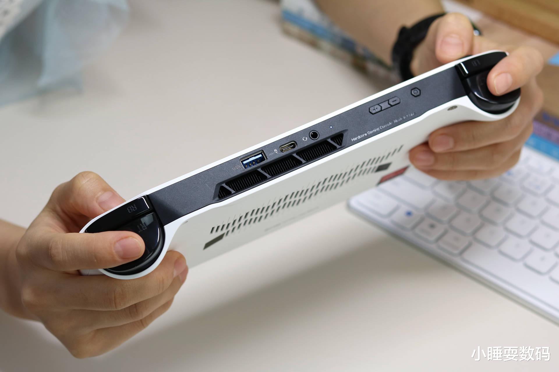 AMD|壹号掌机新款“口袋游戏机”,7英寸屏幕大小,搭载AMD硬核5800U