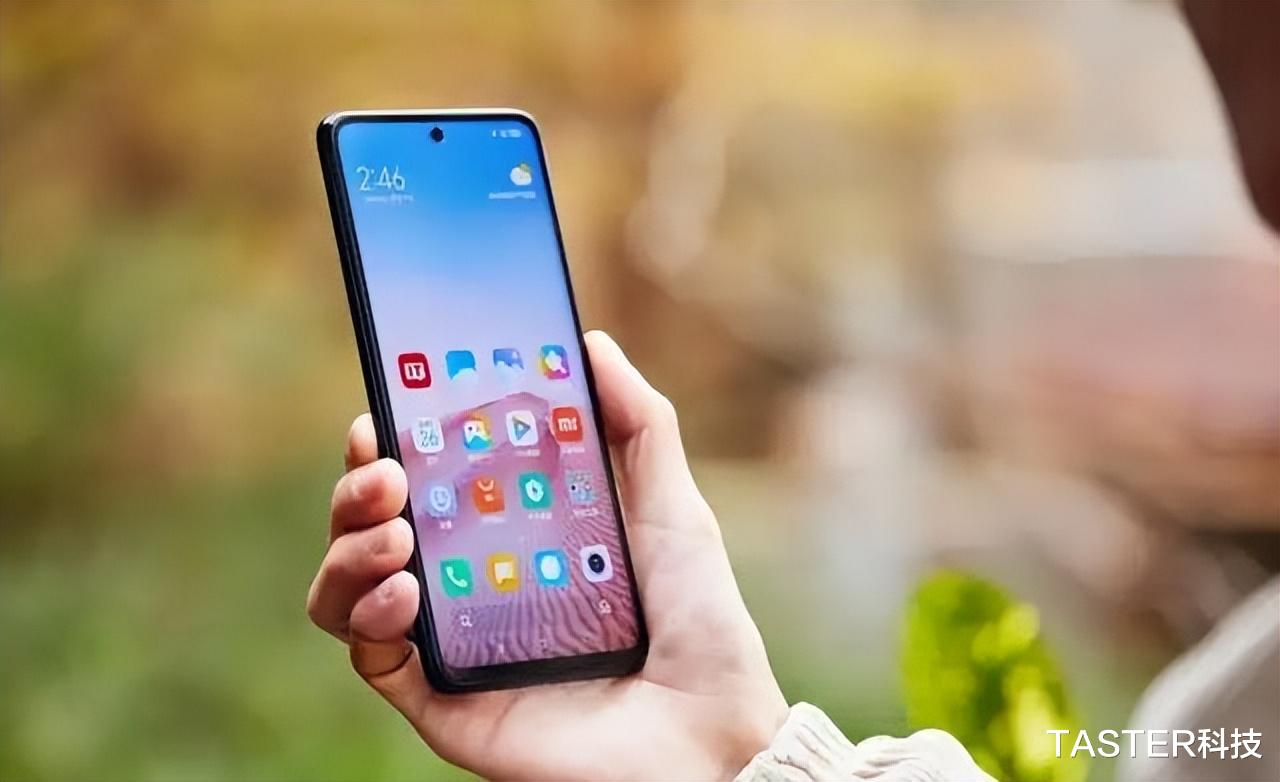 红米Note|发布一年销量仍旧排名第三！千元“神机”确定：雷军这次赚大了