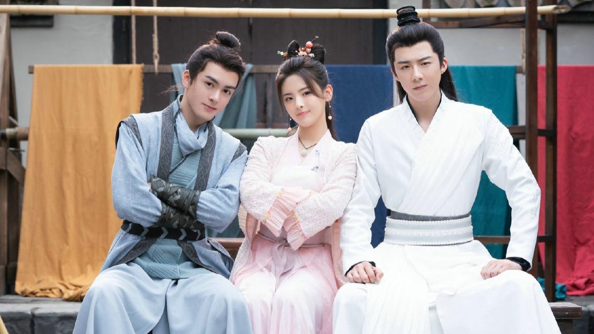 闫妮|《说英雄谁是英雄》：在追剧之前，你应该先了解一下“自在门”