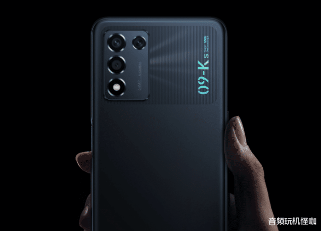 红米手机|预算2000元左右,对续航重视,一台主打拍照,一台主打体验