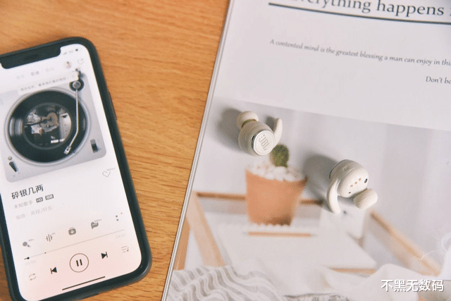 vivo s15|运动也要好音质，主动降噪加持，出汗体验JBL MINI NC蓝牙耳机