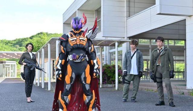 经典|假面骑士：经典血红破披风再次登场，基本成为恶骑标志