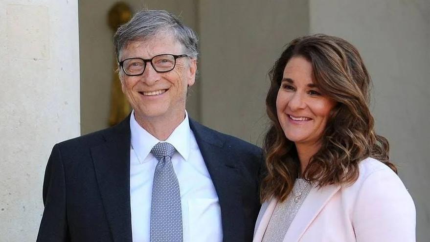 交易|盖茨前妻首谈离婚称曾以泪洗面，呼吁亿万富豪捐出一半财富；动视暴雪CEO辞任可口可乐