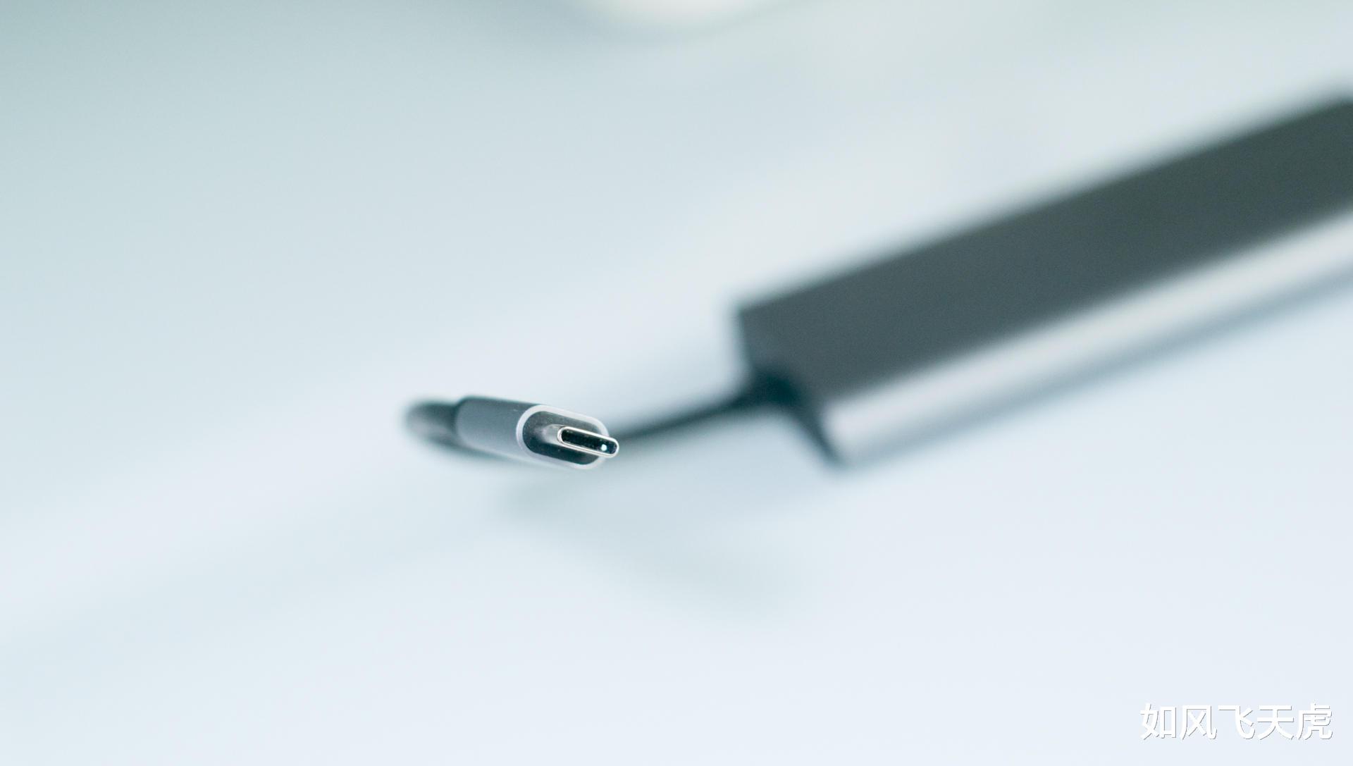 京东|打造清爽笔记本电脑居家桌面,用这几个小数码配件就够了