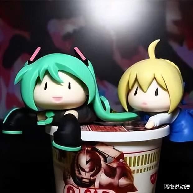 手办|“百元手办压5块钱杯面”,这是专属于阿宅们的二次元浪漫